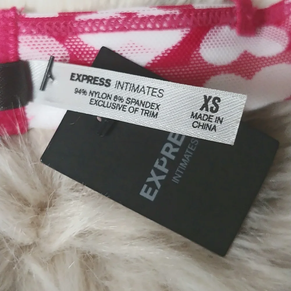 EXPRESS 💕Ruffle💕 Bra - Picture 6 of 7